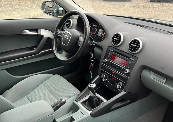 Audi A3 cena 32900 przebieg: 135000, rok produkcji 2011 z Tolkmicko małe 277